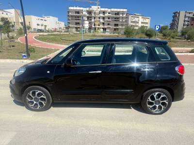Fiat 500L 95 CV Dualogic Nero usata Altamura