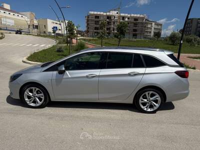 Opel Astra S&S Business Elegance Grigio usata Altamura