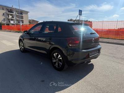 Volkswagen Polo TSI 5p. Comfortline Grigio usata Altamura