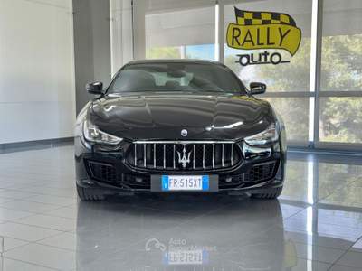 Maserati Ghibli Maserati Ghibli 3.0 V6 Nerissimo Edition #7059 Nero usata CRISPIANO
