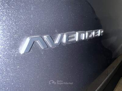 Jeep Avenger DISPONIBILITA' DI ALTRI MODELLI, VERSIONI E COLORI Grigio usata Cuorgnè