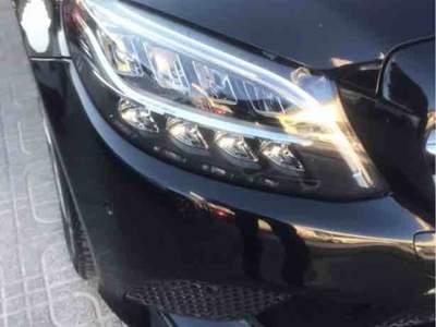 Mercedes-Benz Classe C condizioni pari al nuovo Nero usata San Tammaro