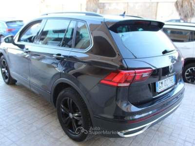 Volkswagen Tiguan 2.0 TDI 150 CV SCR DSG Nero usata Trapani
