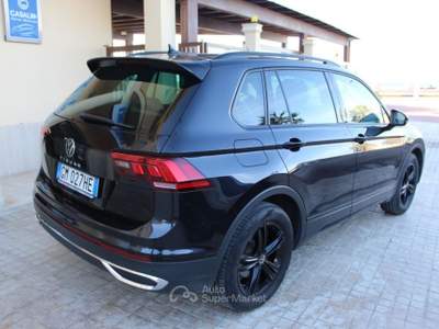 Volkswagen Tiguan 2.0 TDI 150 CV SCR DSG Nero usata Trapani