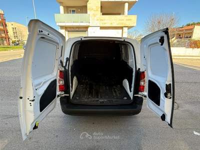 Opel Combo Opel COMBO VETT. FURGONATA 1.5 DIESEL 100CV EDITION L1 650 KG Bianco usata Altamura