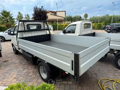 Piaggio Porter PIAGG NP6 TW LR GPL 3250/3080RIBALTABILE HDTOP NP6 TW LR GPL 3250/3080Ribaltabile HDTOP Bianco usata Roma