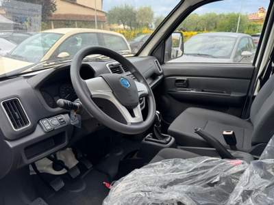 Piaggio Porter PIAGG NP6 TW LR GPL 3250/3080RIBALTABILE HDTOP NP6 TW LR GPL 3250/3080Ribaltabile HDTOP Bianco usata Roma