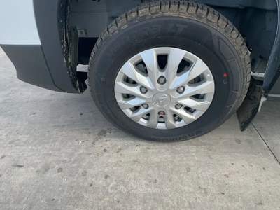 Maxus Deliver9 MAX DELIVER9 RWD R.SING CASSONE FISSO 4200MM Deliver9 rwd R.Sing Cassone Fisso 4200mm Bianco usata Roma