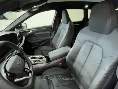 Audi A6 AUDI A6 AVANT 2.0TDI S-LINE QUATTRO AUTO A6 Avant 2.0tdi S-Line quattro auto Bianco usata Roma