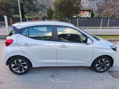 Hyundai i10 1.0 MPI Connectline Grigio usata Arco