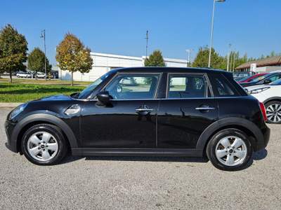 MINI One 1.5 5 porte Virtual Display Nero usata San Stino di Livenza