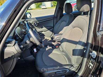 MINI One 1.5 5 porte Virtual Display Nero usata San Stino di Livenza