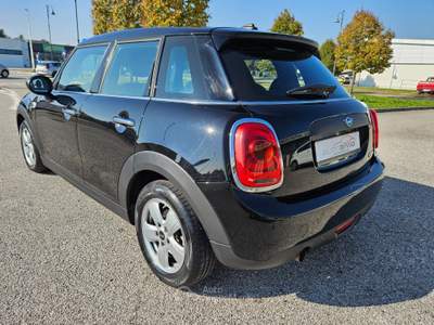 MINI One 1.5 5 porte Virtual Display Nero usata San Stino di Livenza