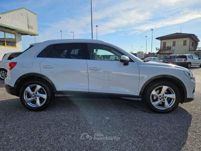 Audi Q3 35 TDI S tronic Business Advanced Bianco usata San Stino di Livenza