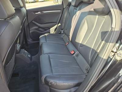 Audi A3 30 1.6 tdi Business 116cv my19 Nero usata San Stino di Livenza