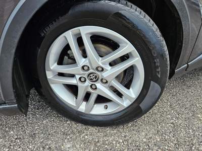 Toyota C-HR 1.8h Business e-cvt Grigio usata San Stino di Livenza