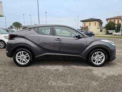Toyota C-HR 1.8h Business e-cvt Grigio usata San Stino di Livenza