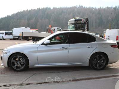 Alfa Romeo Giulia 2.2 TD 150CV AT8 Super-VINCOLO FINANZIAMENTO Argento usata Denno