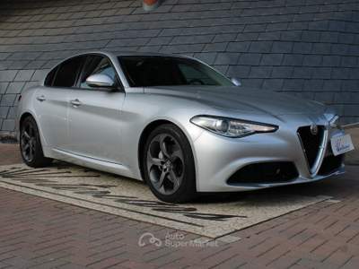 Alfa Romeo Giulia 2.2 TD 150CV AT8 Super-VINCOLO FINANZIAMENTO Argento usata Denno