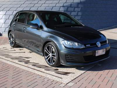 Volkswagen Golf 2.0 TDI DSG 5p. BlueMotion Technology Grigio usata Denno