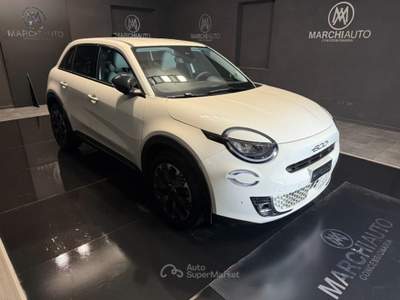 Fiat 600 Hybrid 110 CV DCT MHEV La Prima Bianco usata Bastia Umbra