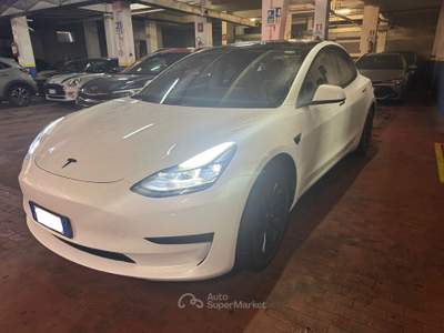 Tesla Model 3 Standard Range Plus 50Kwh Bianco usata Mentana