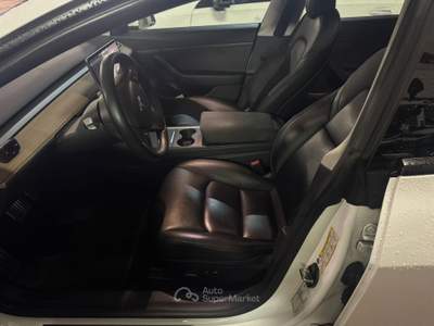 Tesla Model 3 Standard Range Plus 50Kwh Bianco usata Mentana