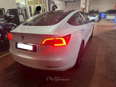 Tesla Model 3 Standard Range Plus 50Kwh Bianco usata Mentana