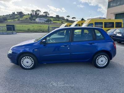 Fiat Stilo 1.9 Multijet 120cv 5PT berlina Blu/Azzurro usata Mentana