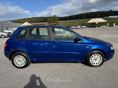 Fiat Stilo 1.9 Multijet 120cv 5PT berlina Blu/Azzurro usata Mentana