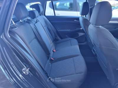 Volkswagen Golf Variant 2.0 TDI SCR Life Grigio usata Altamura