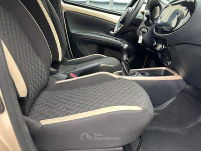 Toyota Aygo Aygo X 1.0 VVT-i 72 CV 5 porte Trend Beige usata Comacchio