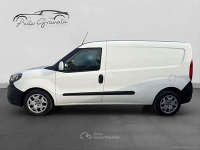 Fiat Doblò Doblò 1.6MJT 120 PL-TN Cargo Maxi Lam. +NAVI-OUTLET usata Qualiano
