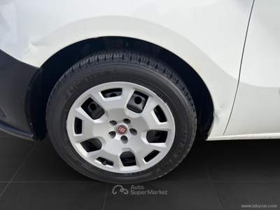 Fiat Doblò Doblò 1.6MJT 120 PL-TN Cargo Maxi Lam. +NAVI-OUTLET usata Qualiano