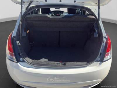 Lancia Ypsilon Ypsilon 0.9 T.Air 85CV 5p. Met.Ec. Gold Bianco usata Qualiano