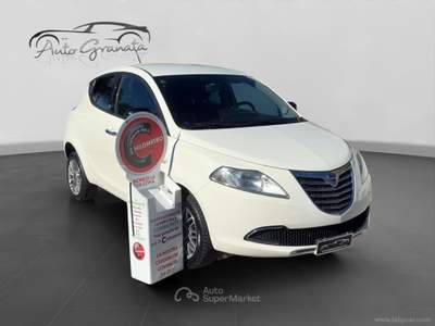 Lancia Ypsilon Ypsilon 0.9 T.Air 85CV 5p. Met.Ec. Gold Bianco usata Qualiano