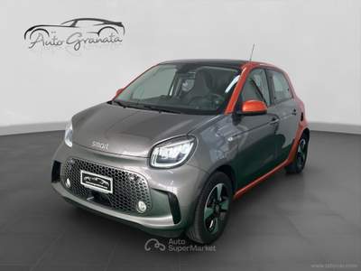 Smart ForFour forfour EQ Racingrey PARI NUOVO !!! Argento usata Qualiano