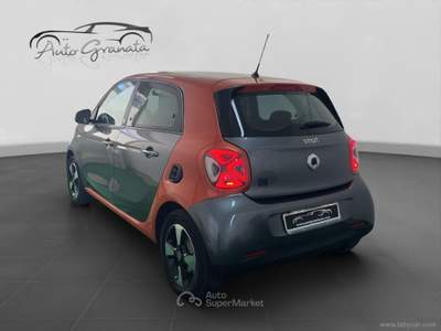 Smart ForFour forfour EQ Racingrey PARI NUOVO !!! Argento usata Qualiano