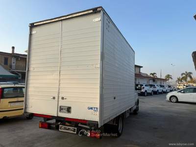 Iveco Daily Daily 35C10 2.3 Hpi PL-RG Cabinato OUTLET usata Qualiano