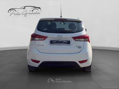 Hyundai ix20 ix20 1.4 CRDI 90 CV Classic PER NEOPATENTATI Bianco usata Qualiano