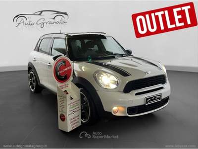 MINI Clubman Mini Cooper SD Countryman OUTLET Bianco usata Qualiano