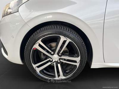 Peugeot 208 208 PureTech Turbo 110 EAT6 S&S 5p.GT Line CAMBIO AUTOMATICO Bianco usata Qualiano