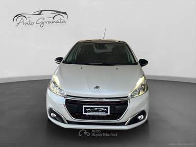Peugeot 208 208 PureTech Turbo 110 EAT6 S&S 5p.GT Line CAMBIO AUTOMATICO Bianco usata Qualiano