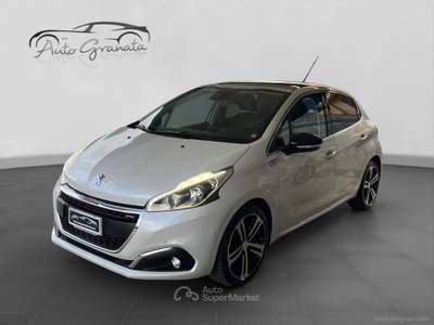 Peugeot 208 208 PureTech Turbo 110 EAT6 S&S 5p.GT Line CAMBIO AUTOMATICO Bianco usata Qualiano