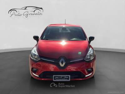 Renault Clio Clio TCe 12V 90CV GPL 5p. Moschino Zen PER NEOPATENTATI Rosso usata Qualiano
