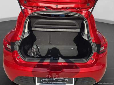 Renault Clio Clio TCe 12V 90CV GPL 5p. Moschino Zen PER NEOPATENTATI Rosso usata Qualiano