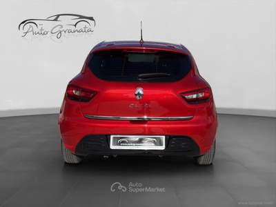 Renault Clio Clio TCe 12V 90CV GPL 5p. Moschino Zen PER NEOPATENTATI Rosso usata Qualiano