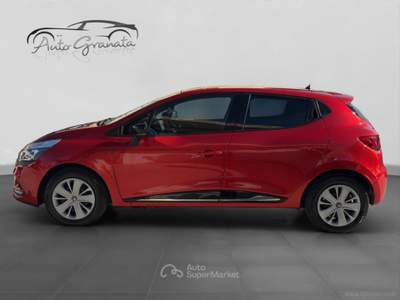 Renault Clio Clio TCe 12V 90CV GPL 5p. Moschino Zen PER NEOPATENTATI Rosso usata Qualiano