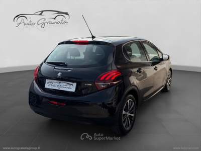Peugeot 208 208 PureTech 82 5p. GPL Allure PERFETTA BLACK EDITION Grigio usata Qualiano