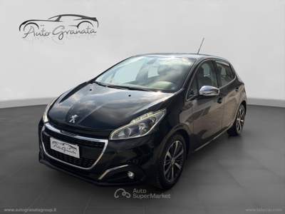 Peugeot 208 208 PureTech 82 5p. GPL Allure PERFETTA BLACK EDITION Grigio usata Qualiano